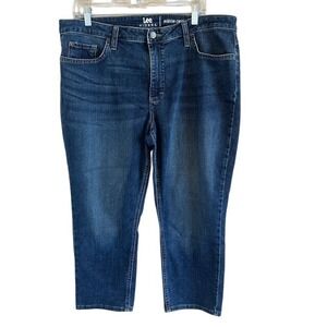 Lee‎ Riders Women's Midrise Capri Denim Jean Pants Stretch 18M